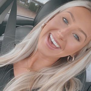 Meet your Posher, Josie